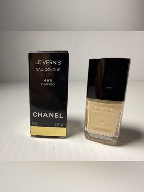 CHANEL Le Vernis Nail Colour 485 Django - Black & Gold Box